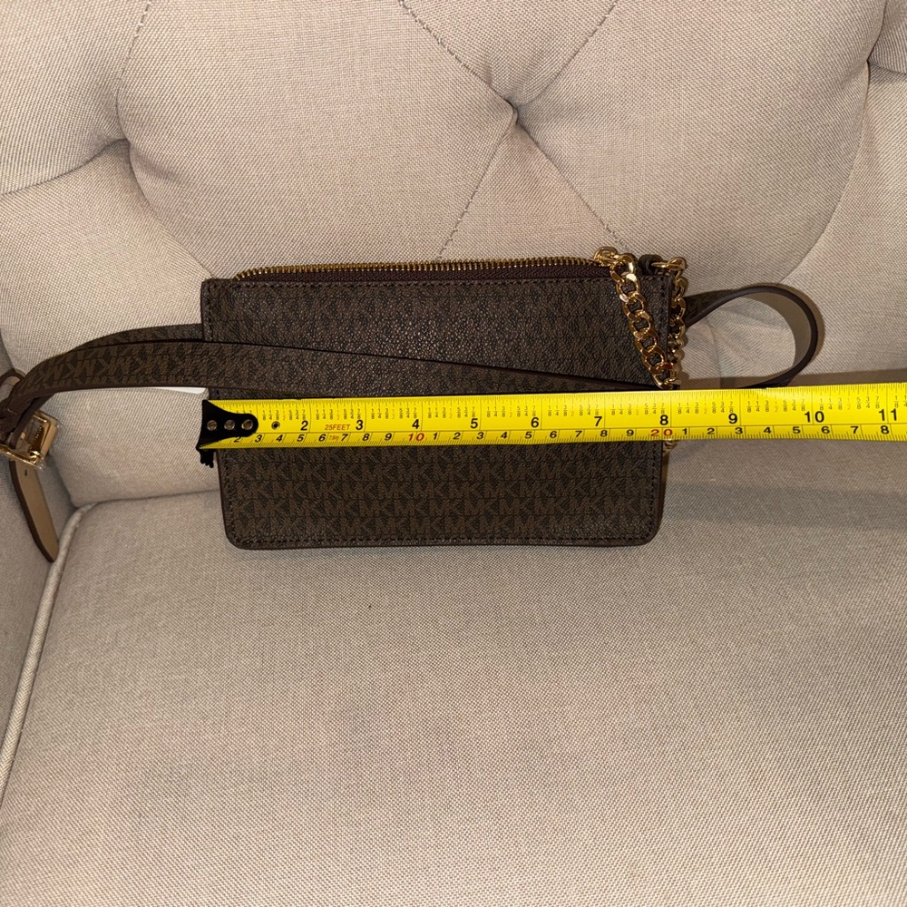 Michael kors Brown waist wallet brand new